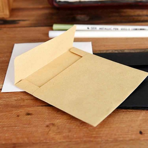 Envelope kraft pequeno